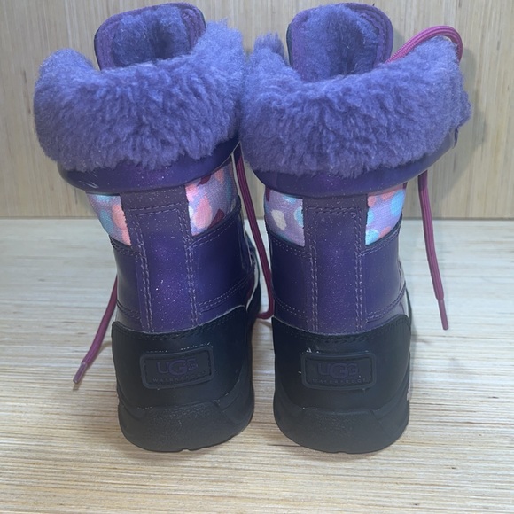 UGG Butte II Snow Duck Girls Youth Waterproof Boots - Picture 7 of 10